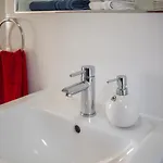 Appartments Daria Aparthotel 4*