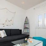 Appartments Daria Aparthotel 4*