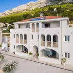 Appartments Daria 4*