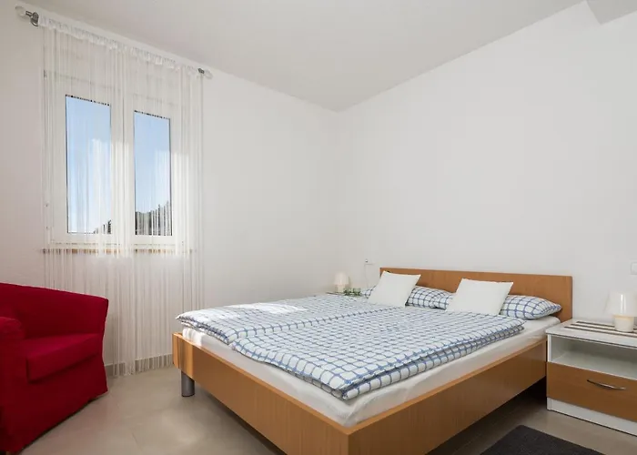 Ξενοδοχείο με διαμερίσματα Appartments Daria Marusici (Split-Dalmatia)