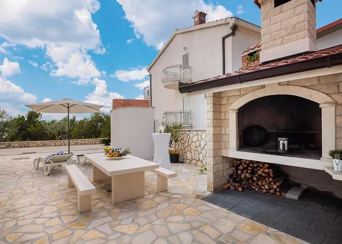 Appartments Daria Ξενοδοχείο με διαμερίσματα 4*